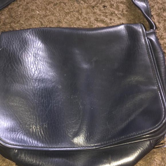 Purses - Picture 2 of 8